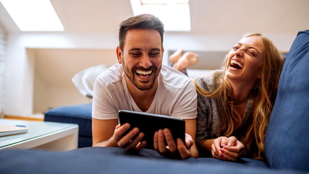 Весільна зачіска виконана професійним перукарем із застосуванням сучасних технік